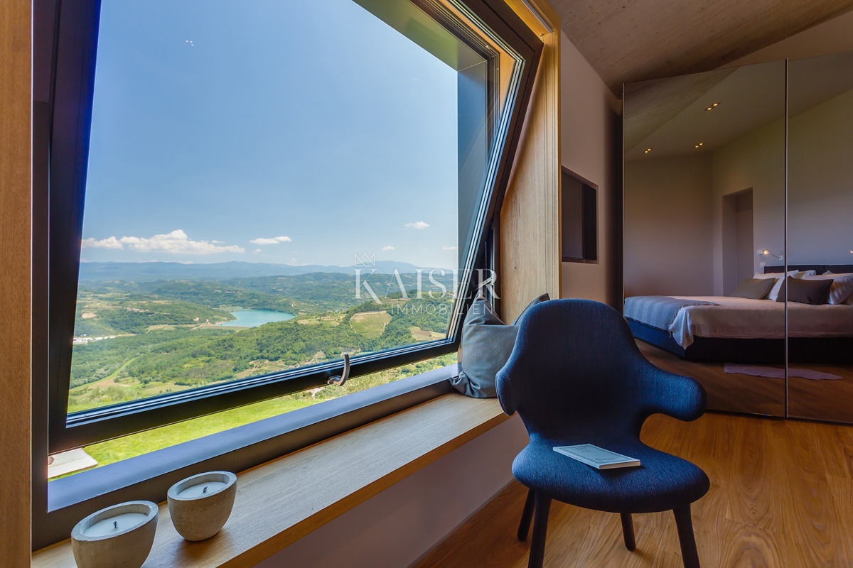 Istria, Montona - villa esclusiva con splendida vista panoramica