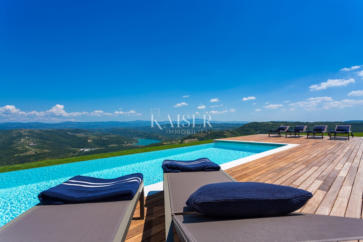 Istria, Montona - villa esclusiva con splendida vista panoramica