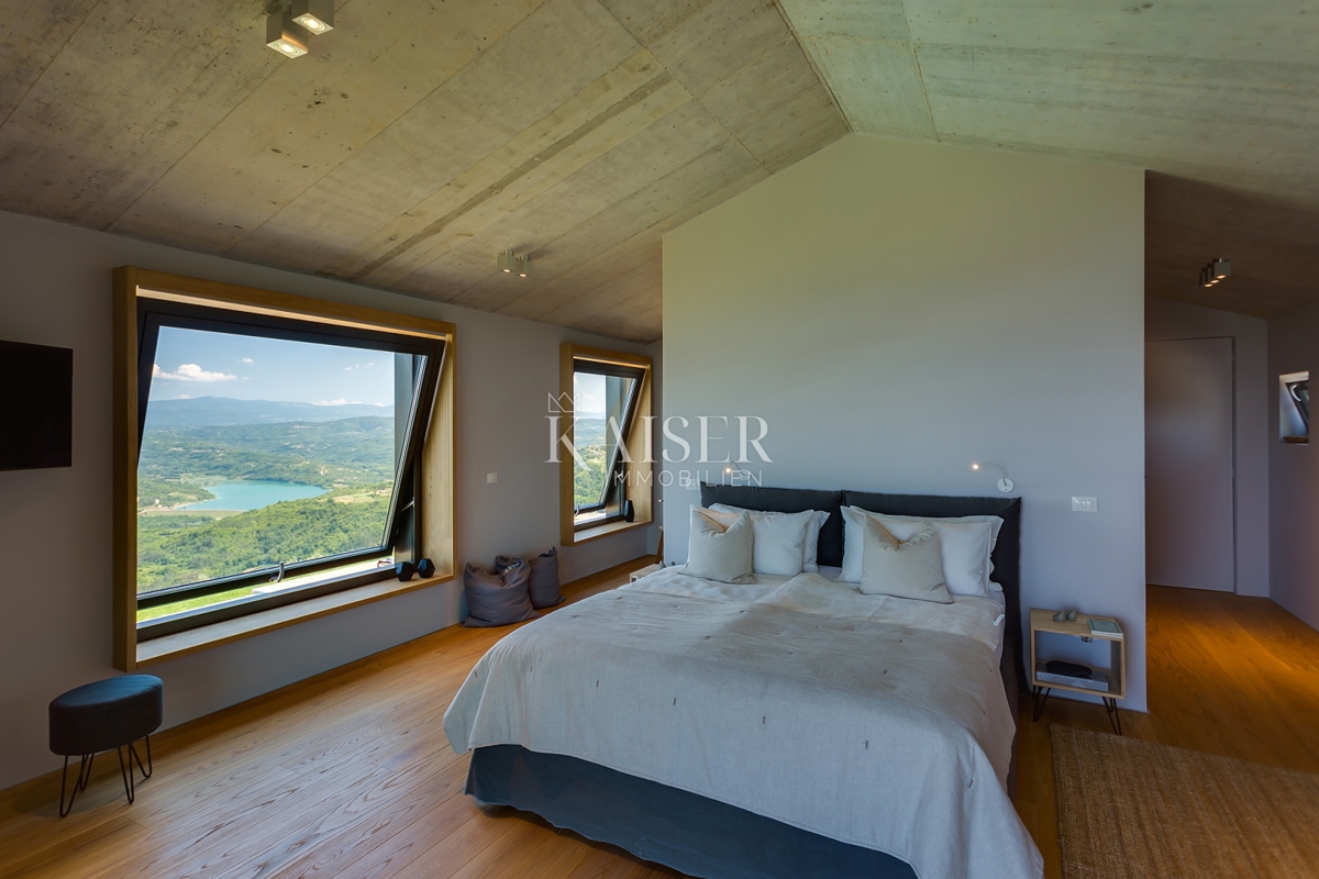 Istria, Montona - villa esclusiva con splendida vista panoramica