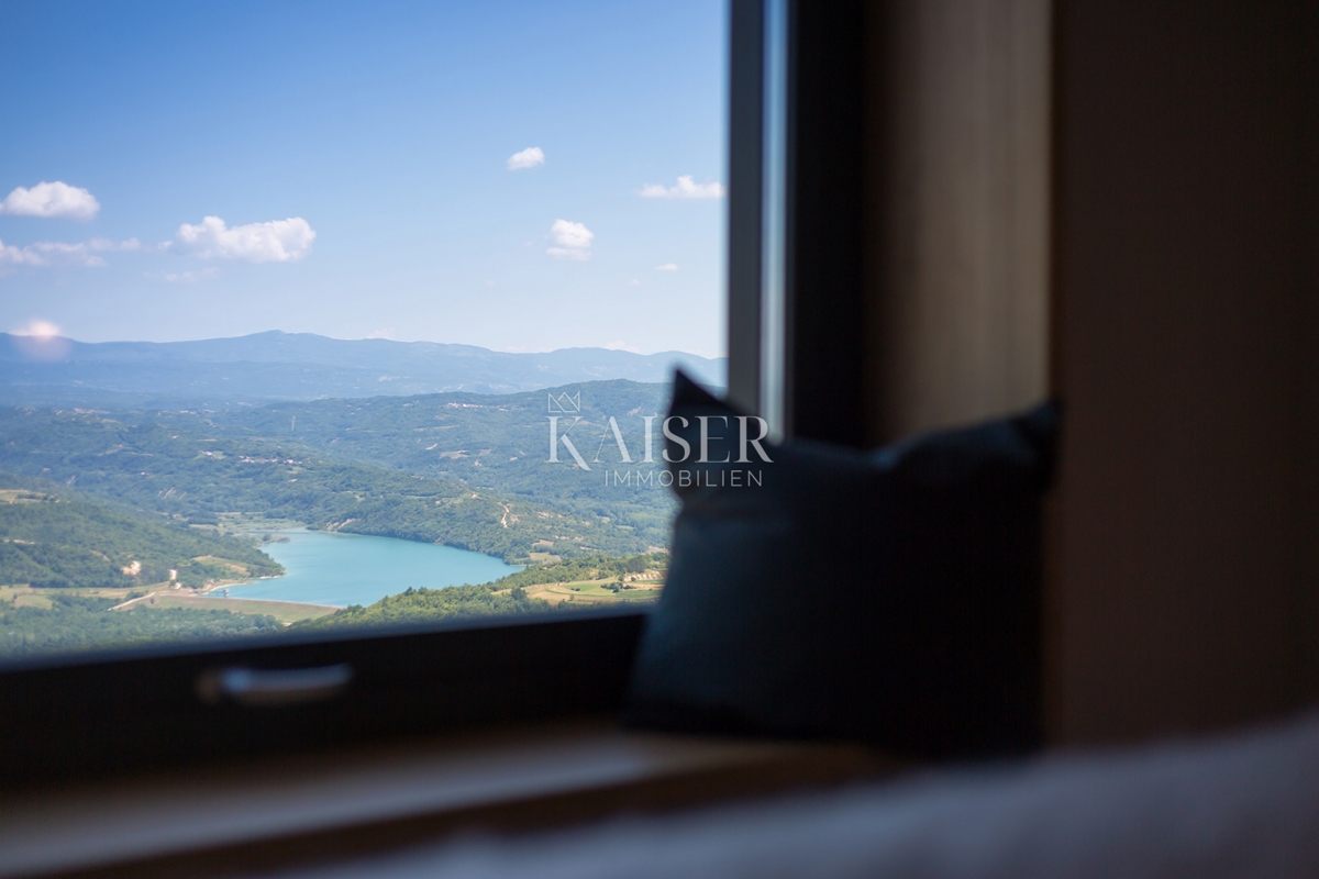Istria, Montona - villa esclusiva con splendida vista panoramica