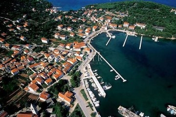 Zara, Kukljica - OCCASIONE terreno edificabile con vista sul Canale di Zara