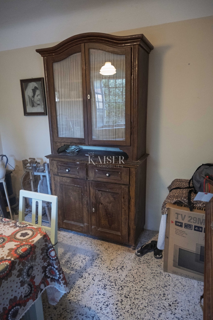 Mali Lošinj, Nerezine-Tradizionale casa in pietra