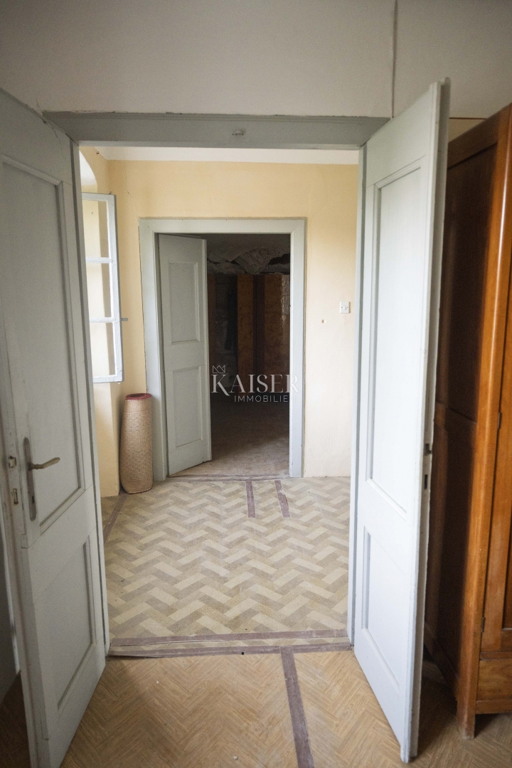 Mali Lošinj, Nerezine-Tradizionale casa in pietra