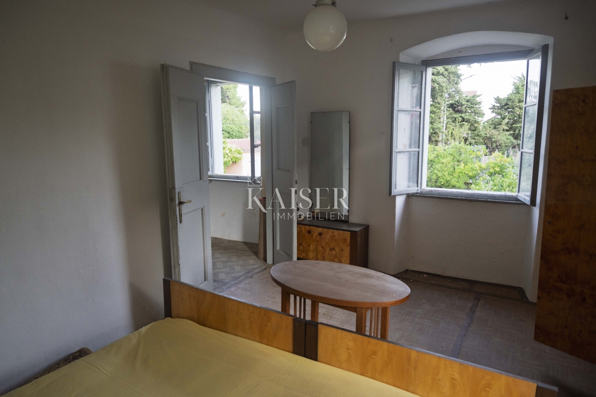 Mali Lošinj, Nerezine-Tradizionale casa in pietra