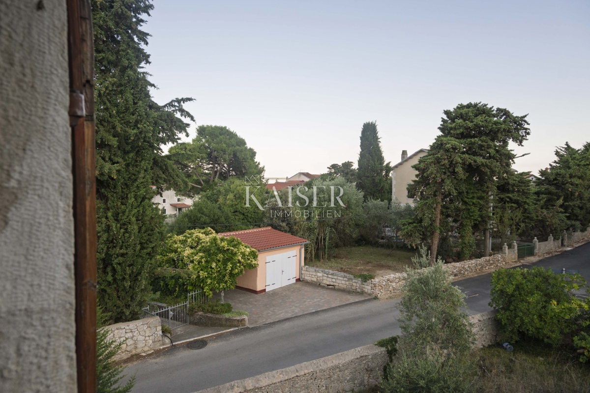 Mali Lošinj, Nerezine-Tradizionale casa in pietra