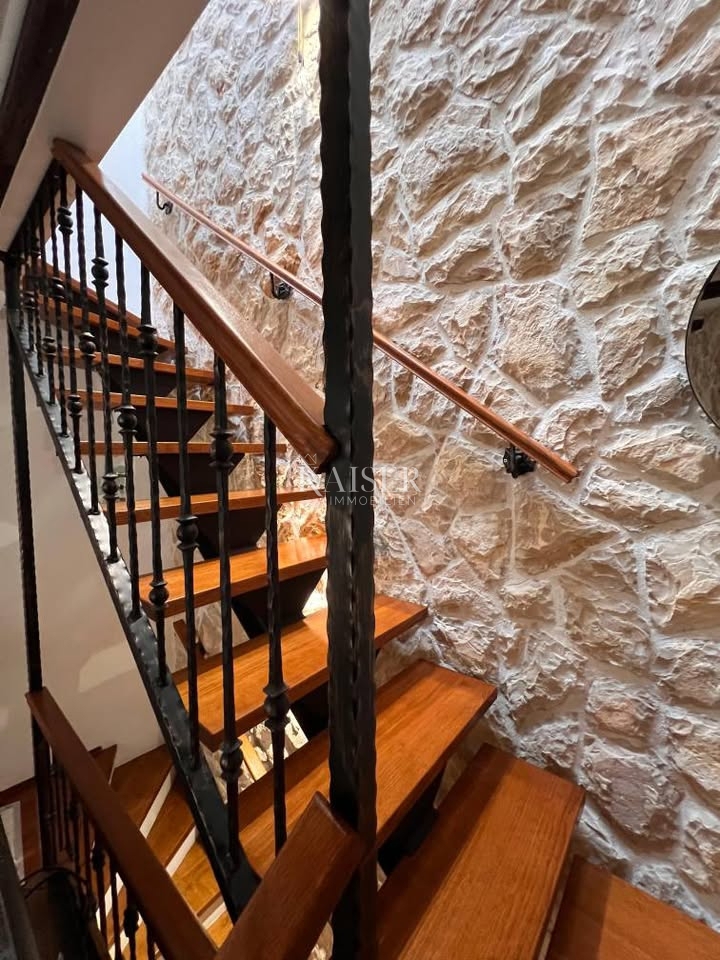 Antichità Grad, Šibenik, 150m2