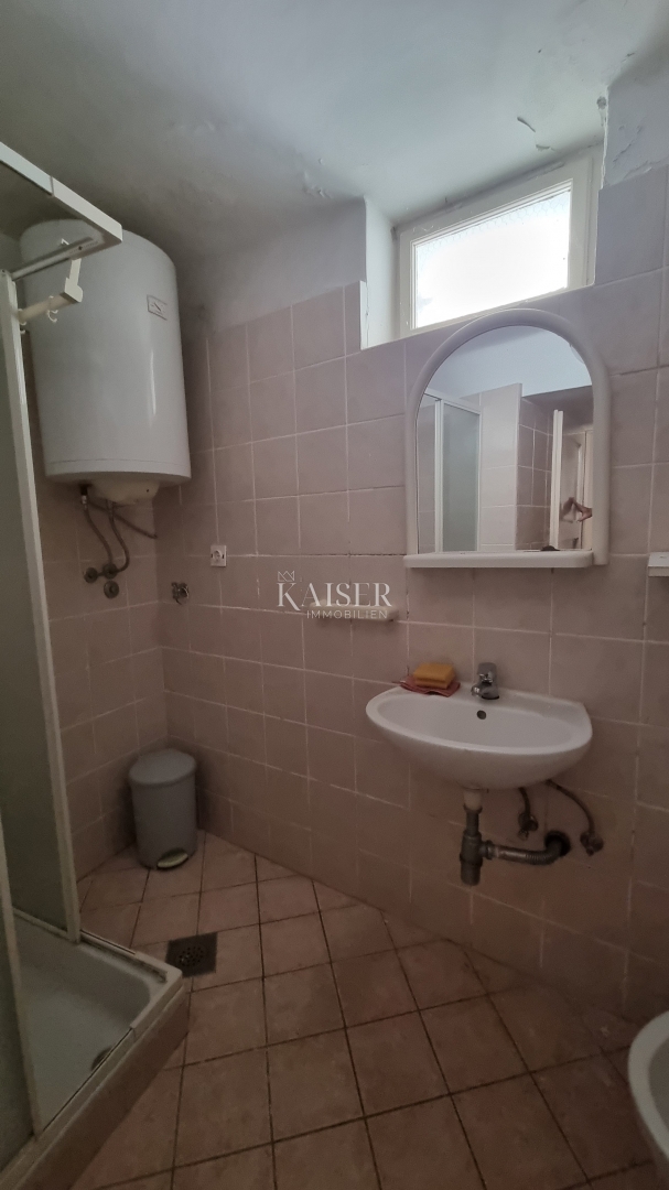 Crikvenica, Selce - casa nel centro della città a 50 metri dal mare