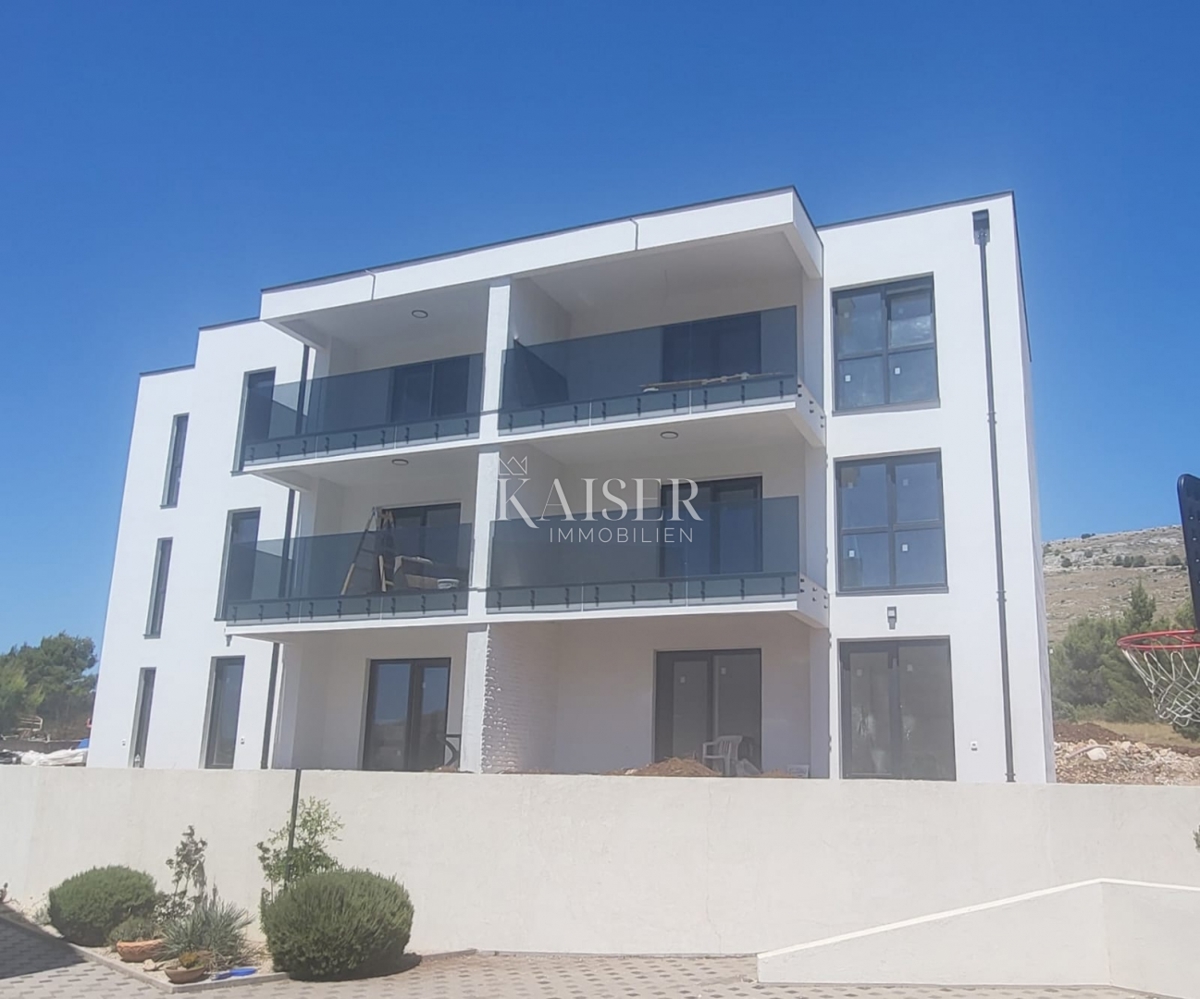 ŠIBENIK, GREBAŠTICA – APPARTAMENTO ESCLUSIVO IN UN NUOVO EDIFICIO DI LUSSO