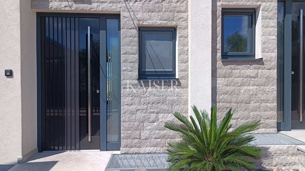 Villa Malinska, Malinska-Dubašnica, 200m2