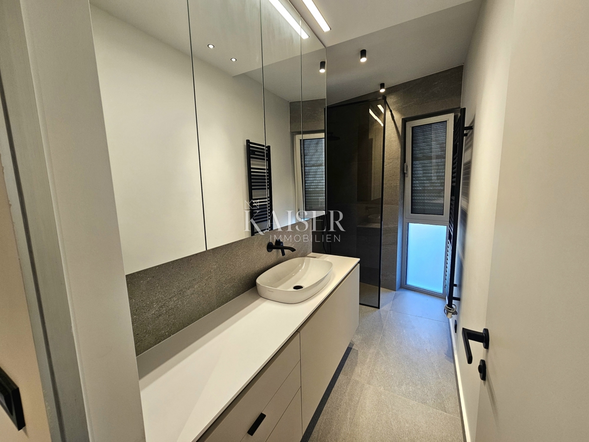 Città di Krk - appartamento di lusso 2 camere da letto + soggiorno, 93m2 