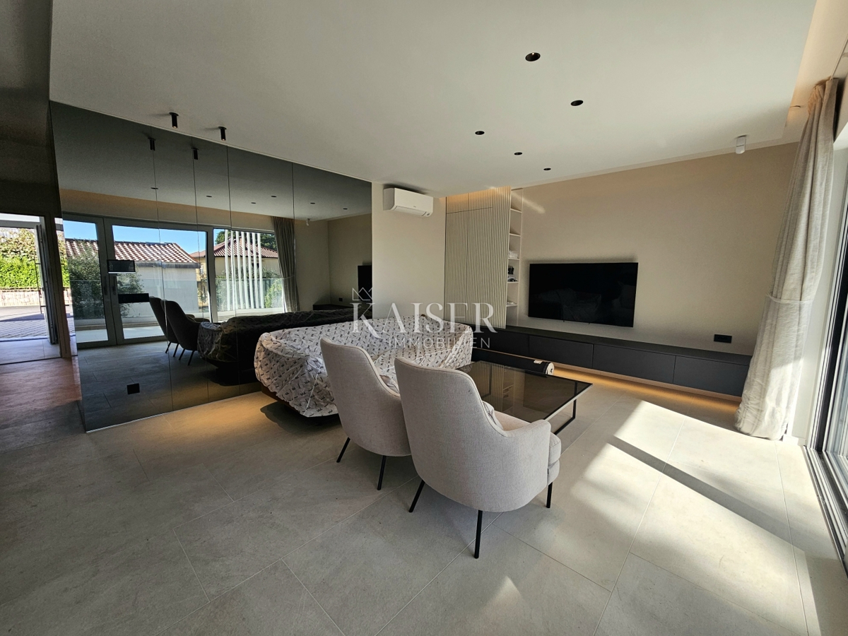 Città di Krk - appartamento di lusso 2 camere da letto + soggiorno, 93m2 