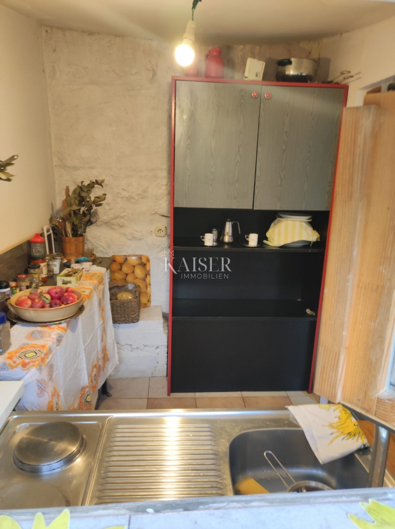 Gračac, Mazin - Casa di 100 m2 immersa nella natura