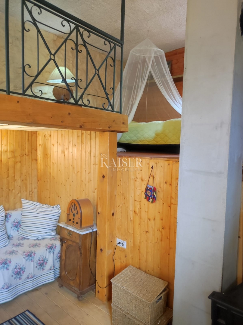 Gračac, Mazin - Casa di 100 m2 immersa nella natura