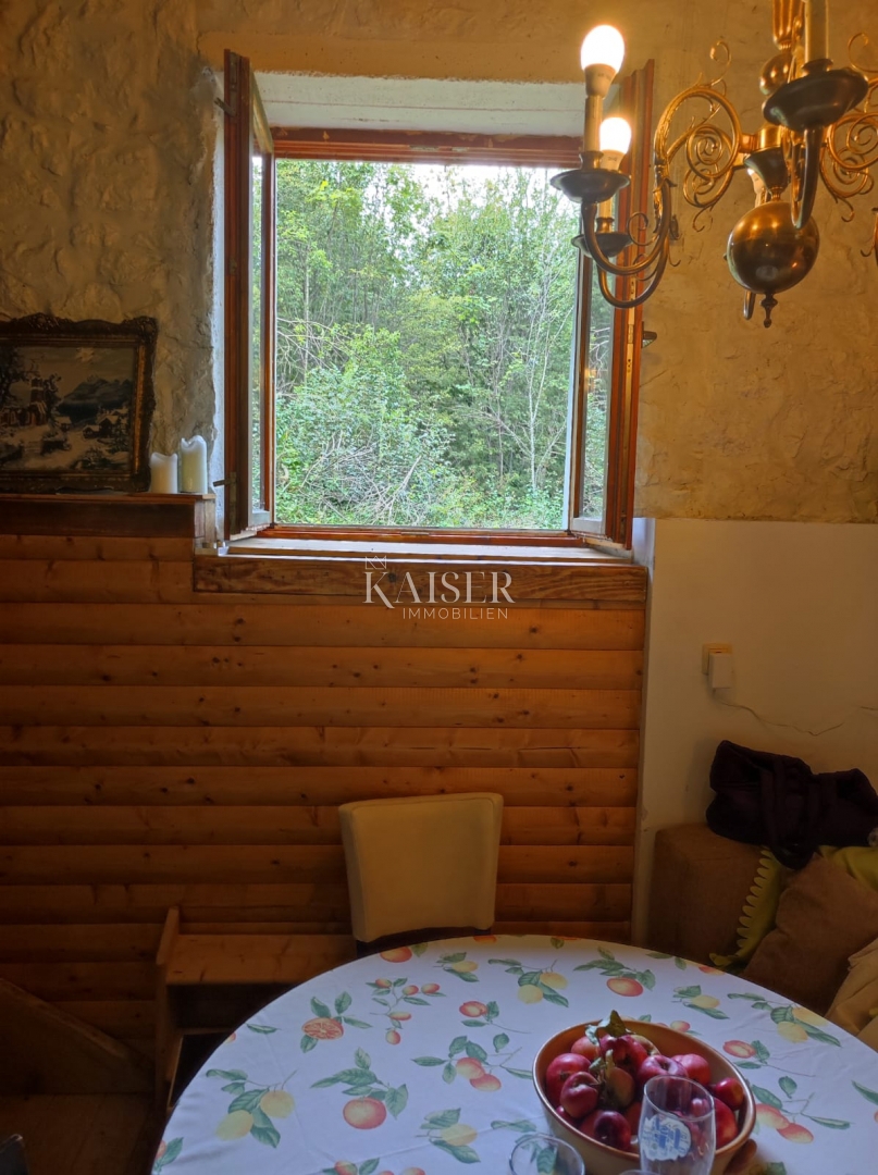 Gračac, Mazin - Casa di 100 m2 immersa nella natura