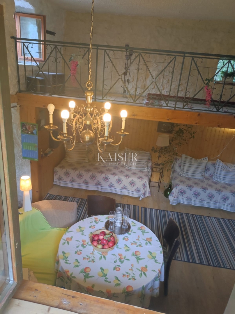 Gračac, Mazin - Casa di 100 m2 immersa nella natura