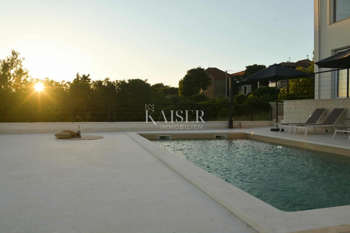 Pakoštane, Zara - Villa moderna con vista sul Lago Vranj