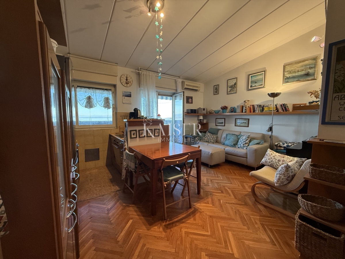 Abbazia, appartamento con vista panoramica sul Quarnero