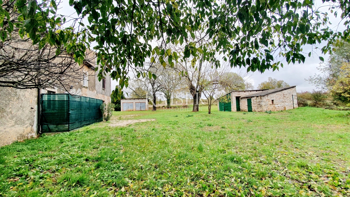 Antichità Višnjan, 400m2