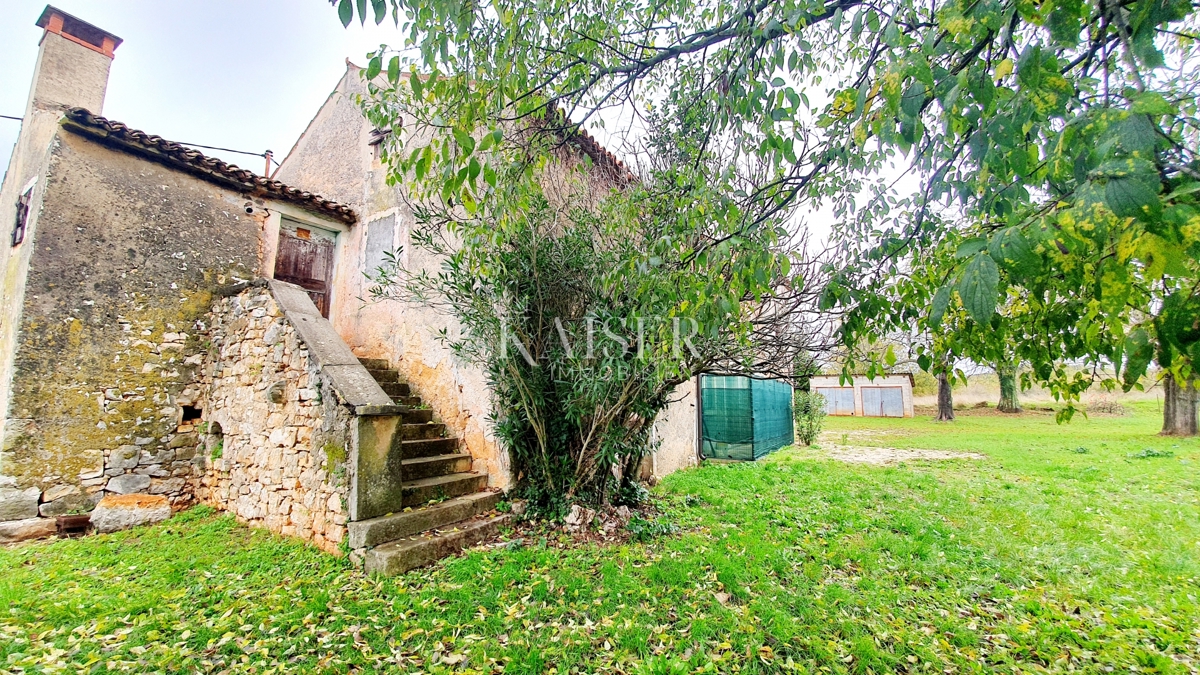 Antichità Višnjan, 400m2