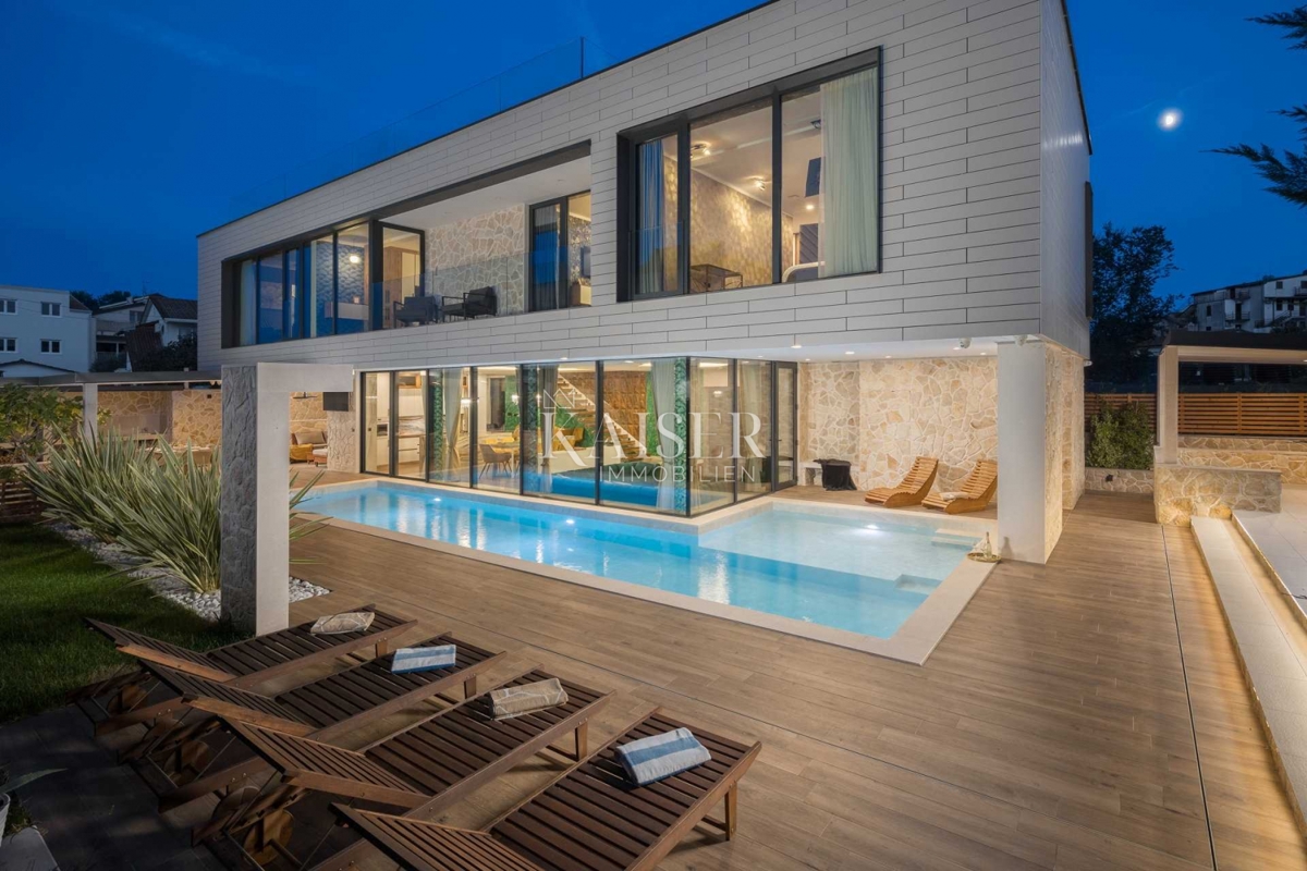 Villa Funtana, 320m2