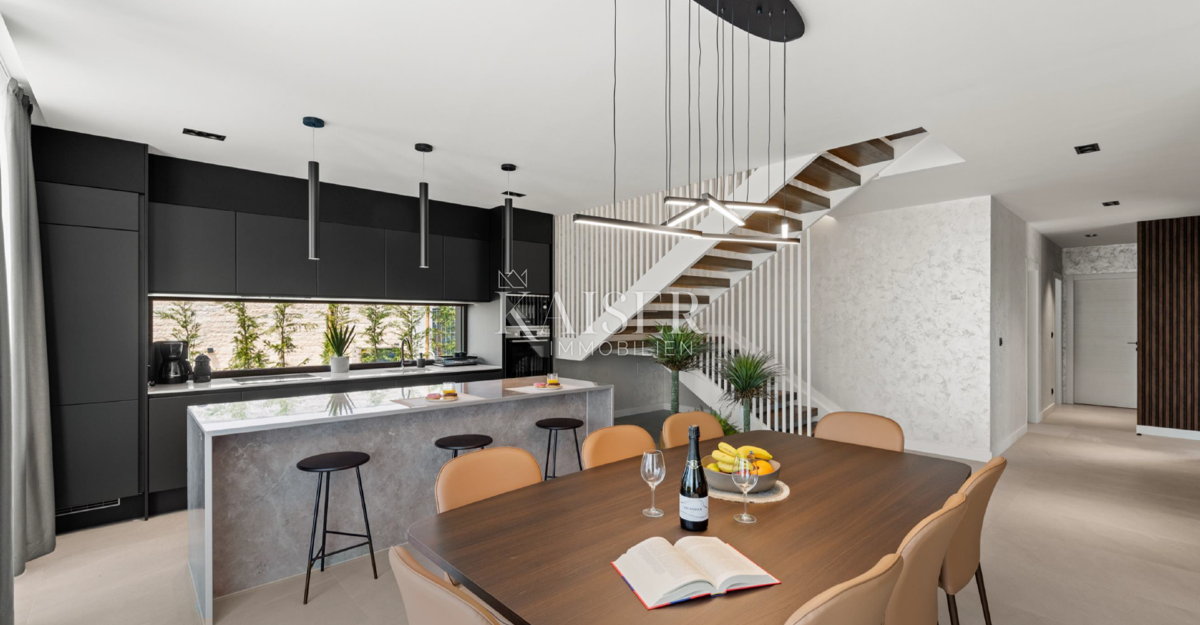 Istria - Parenzo, villa di lusso con vista mare