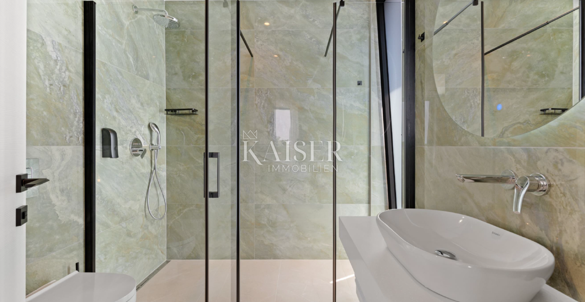 Istria - Parenzo, villa di lusso con vista mare