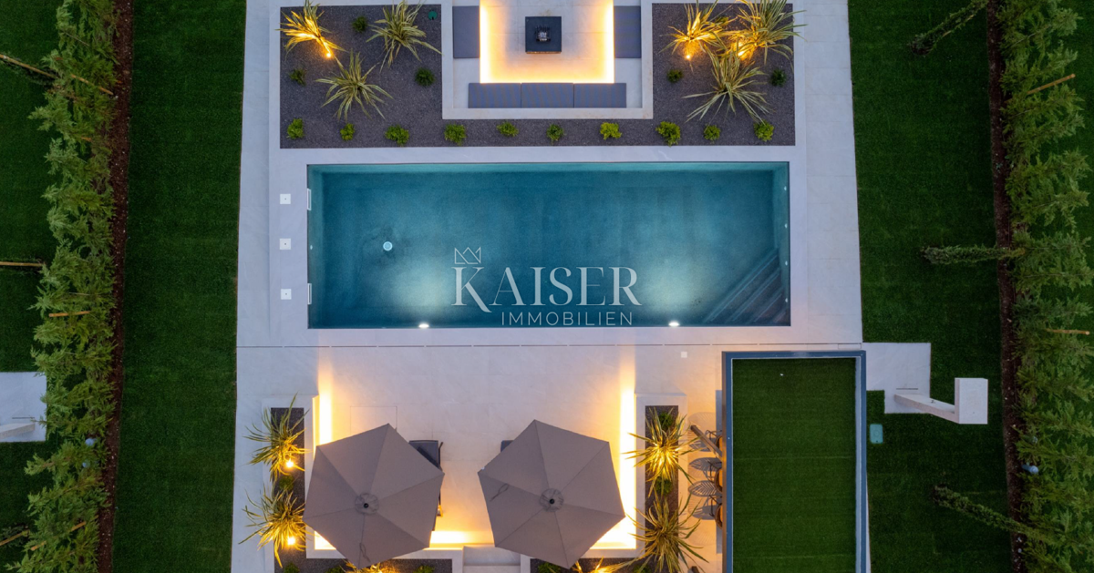 Istria - Parenzo, villa di lusso con vista mare