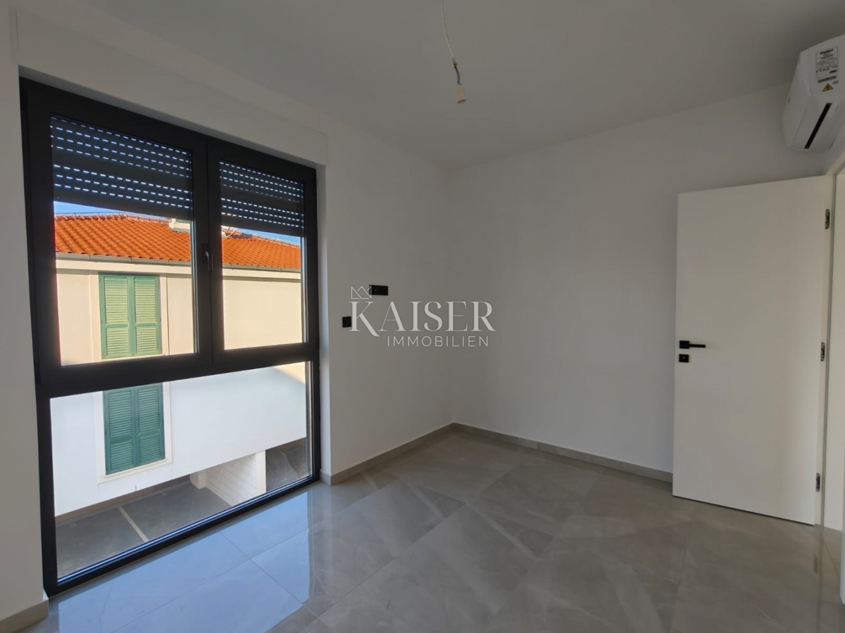 Appartamento Okrug Gornji, Okrug, 80,08m2