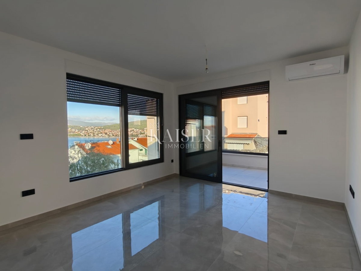 Appartamento Okrug Gornji, Okrug, 80,08m2