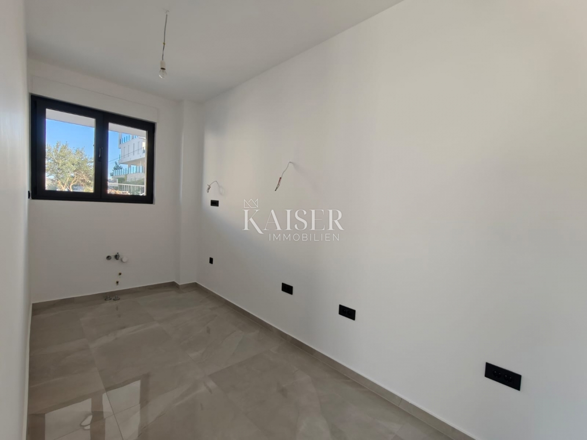 Appartamento Okrug Gornji, Okrug, 80,08m2