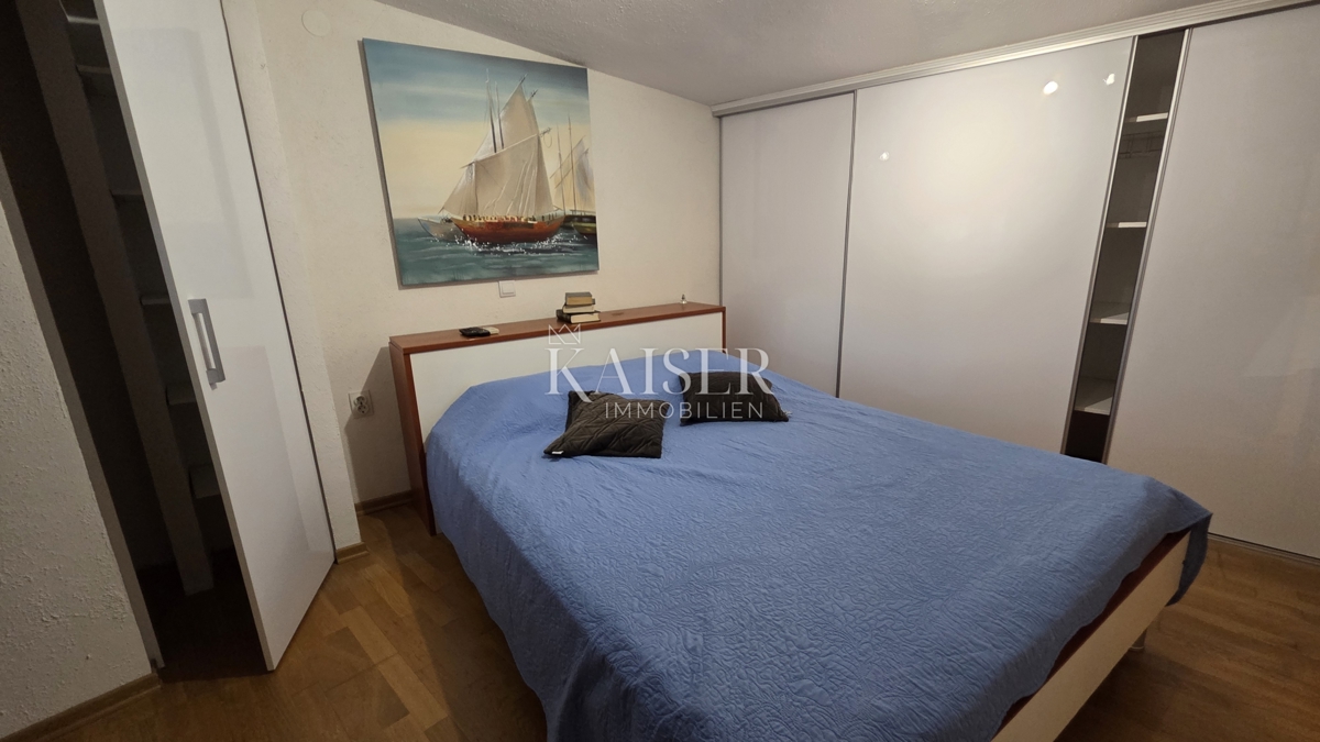 Crikvenica, Selce - casa recentemente ristrutturata nel centro storico con 2 appartamenti