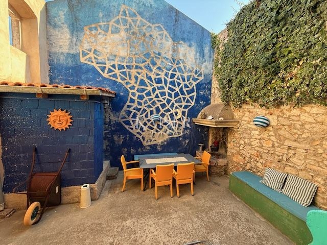Isola di Susak, casa in pietra 110 m²