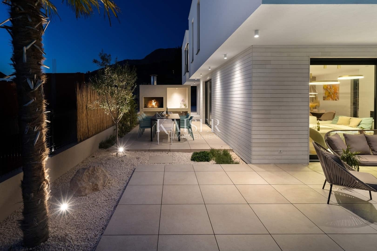 Eccellente villa nuova a Spalato