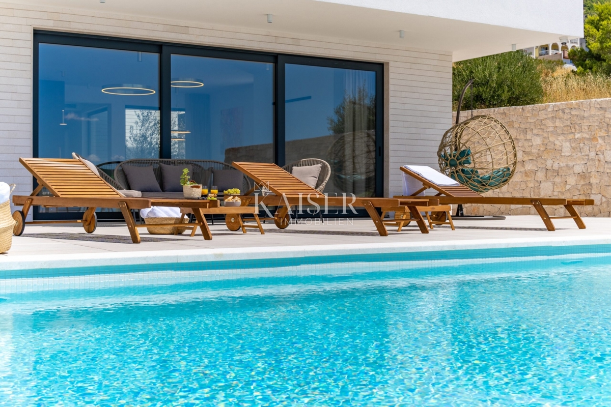 Eccellente villa nuova a Spalato