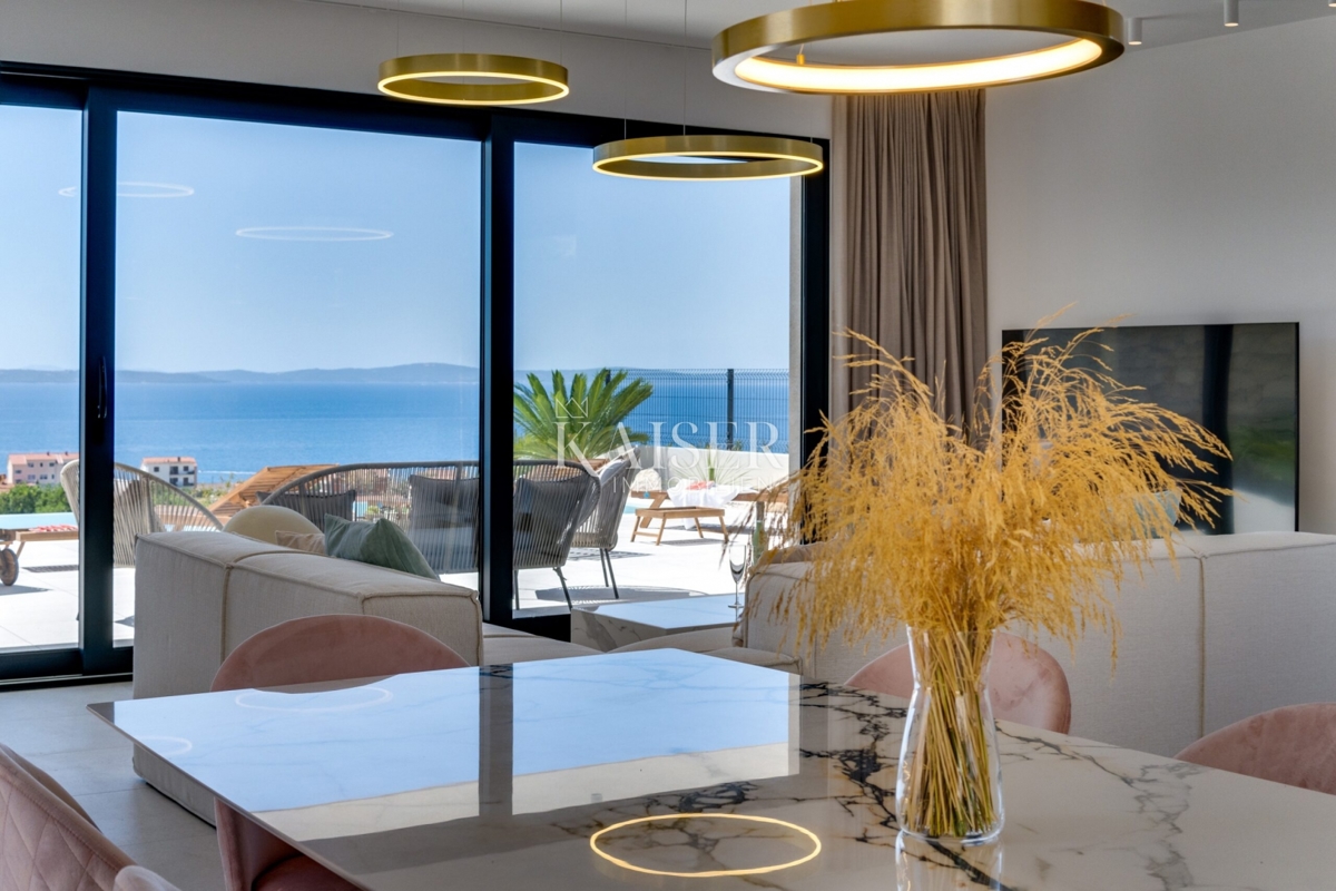 Eccellente villa nuova a Spalato