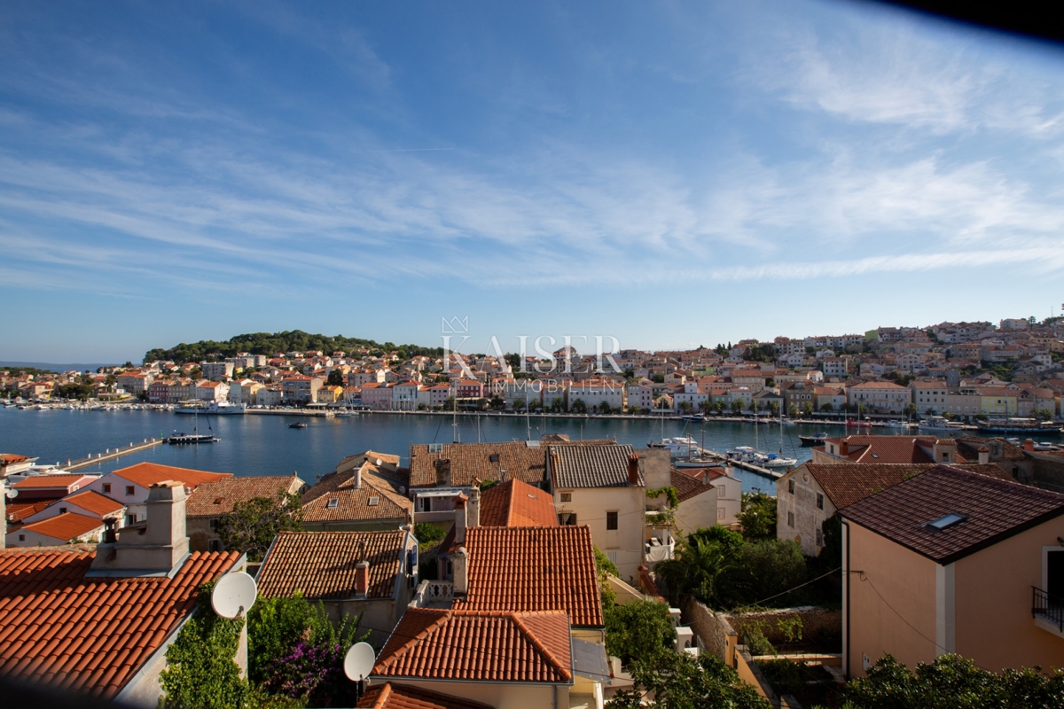Mali Lošinj. Una bellissima villa in un'ottima posizione