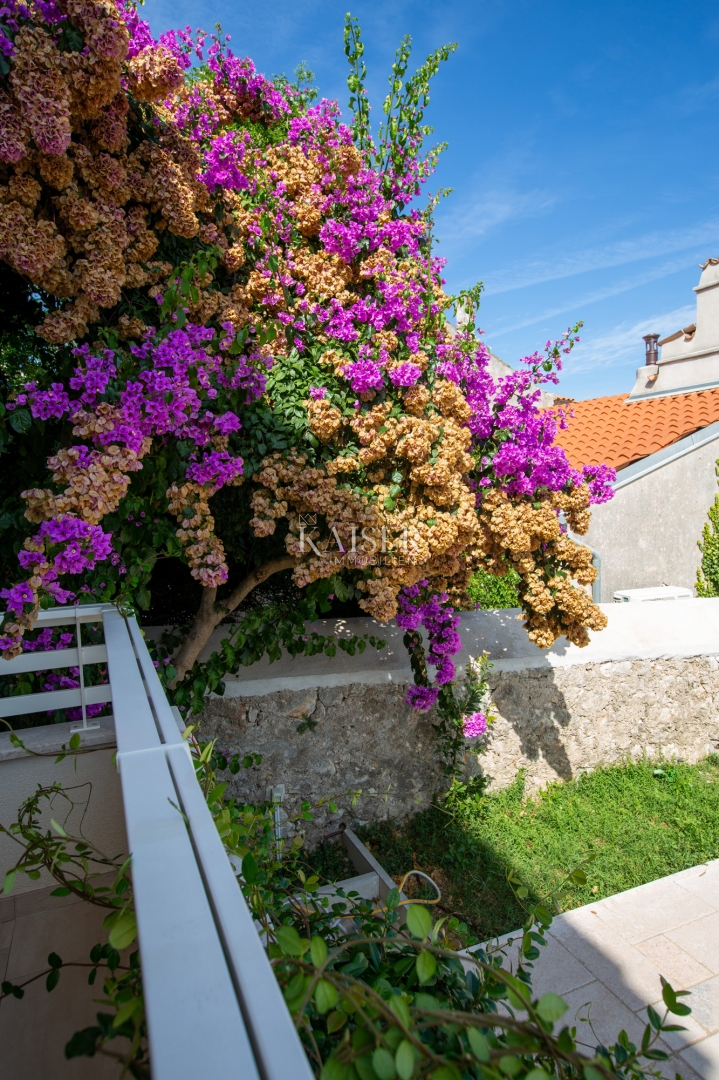 Mali Lošinj. Una bellissima villa in un'ottima posizione
