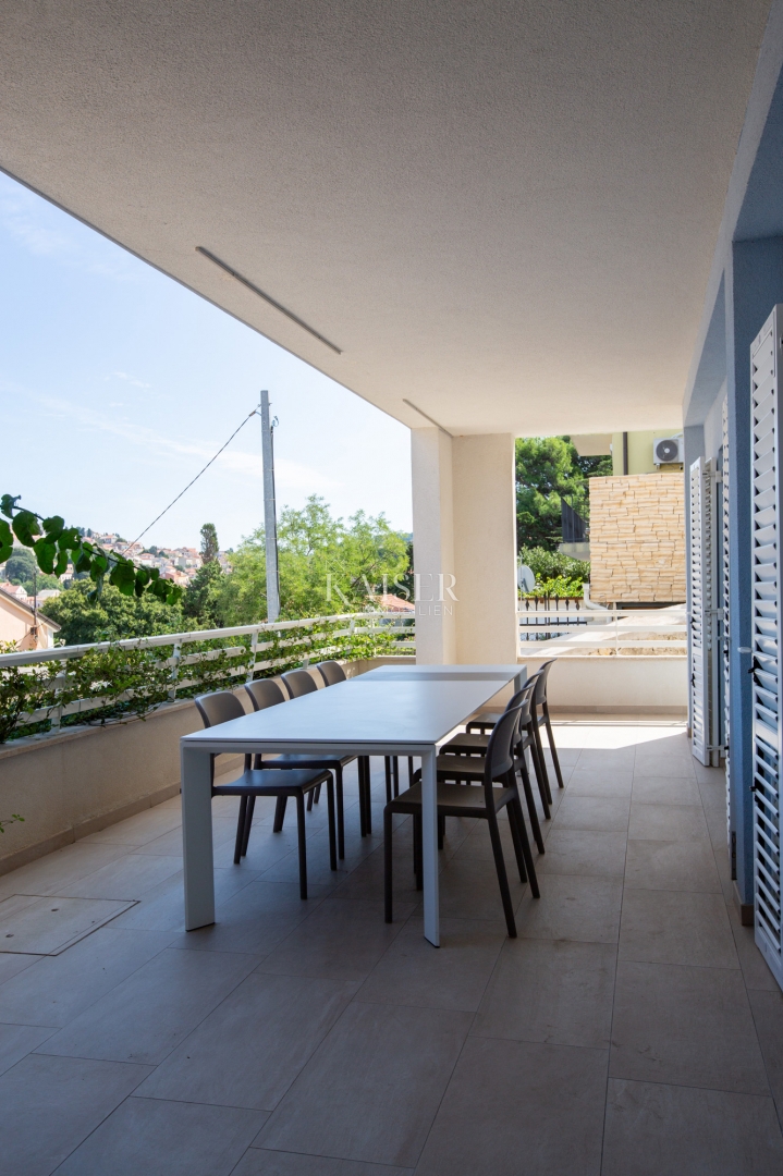 Mali Lošinj. Una bellissima villa in un'ottima posizione