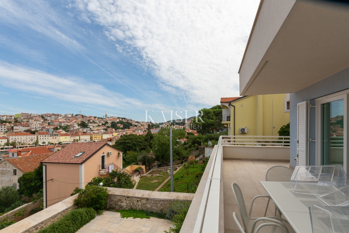 Mali Lošinj. Una bellissima villa in un'ottima posizione