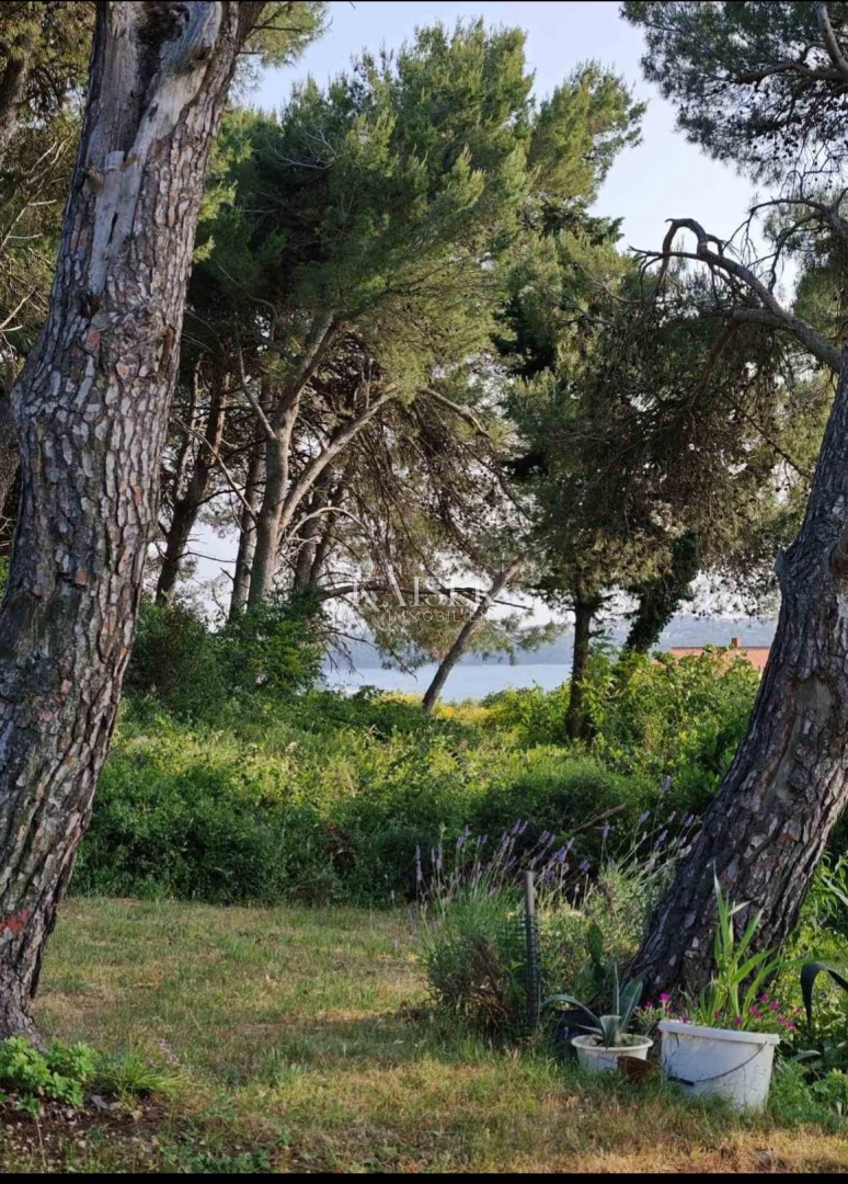 Istria, Medolino - casa bifamiliare con due appartamenti con vista sul mare0