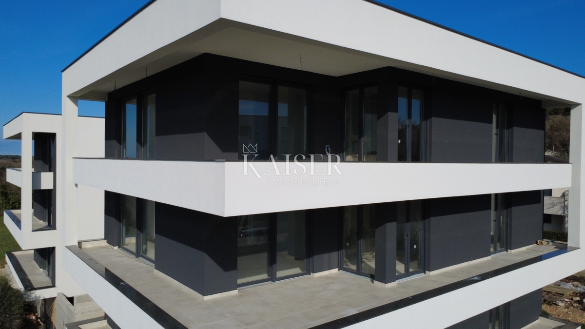 Istria, Medolino - moderno appartamento con tre camere da letto di 136 m2 con garage