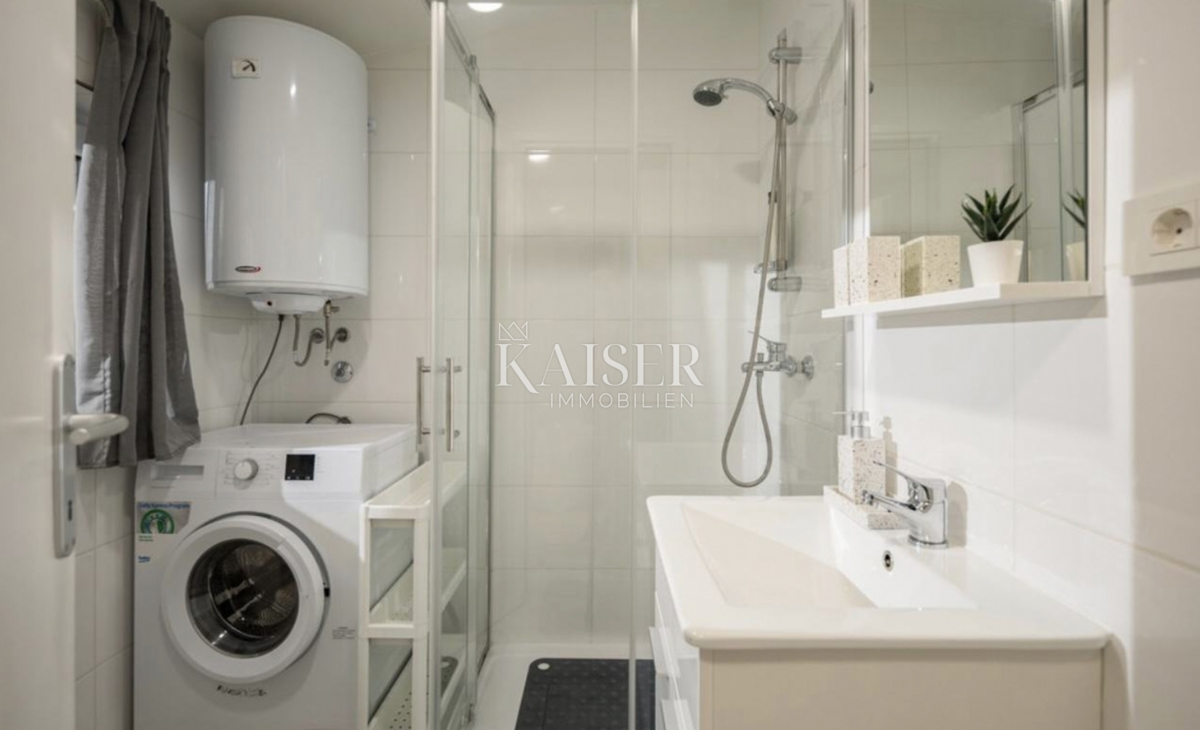 Opatija, Brseč - casa con giardino in centro, 57 m2