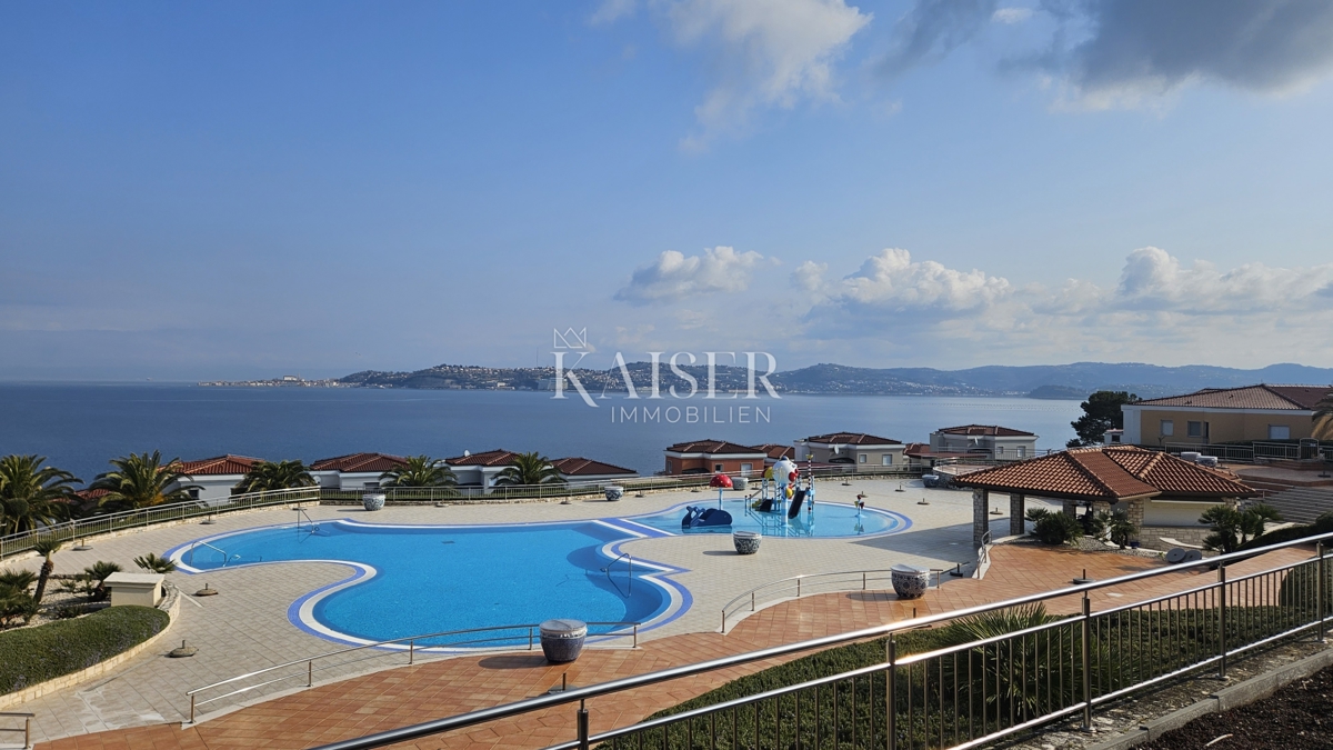 Crveni vrh, Istria, appartamento di lusso con splendida vista sul mare