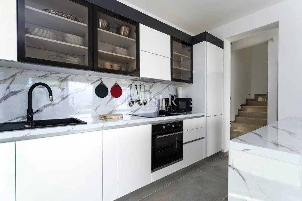 Krk, Risika - moderna casa bifamiliare, 150 m2, vista mare