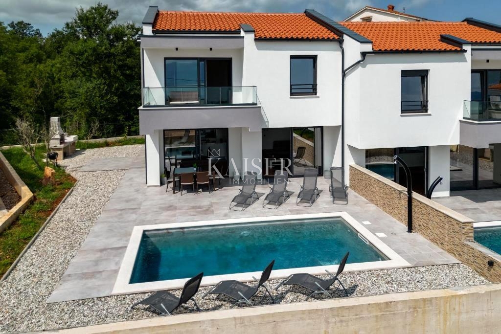 Krk, Risika - moderna casa bifamiliare, 150 m2, vista mare