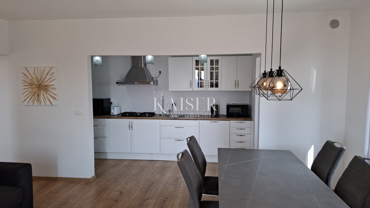 Istria, Kaštelier - Casa con due appartamenti, 188 m2, piscina