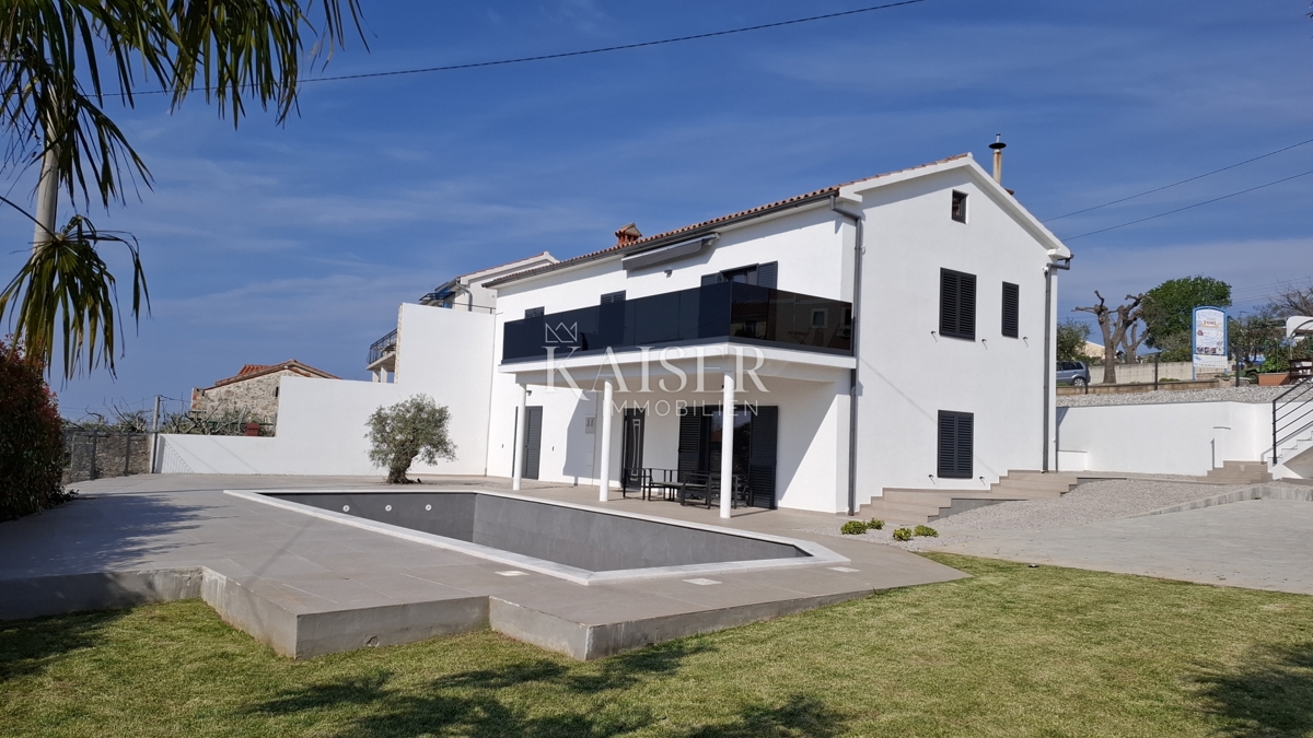 Istria, Kaštelier - Casa con due appartamenti, 188 m2, piscina