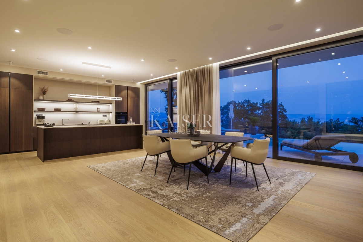 Riviera di Opatija - villa con il mare nel palmo della mano, 290 m2