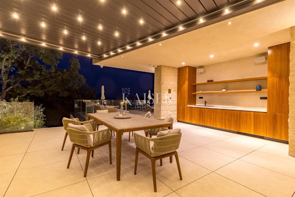 Riviera di Opatija - villa con il mare nel palmo della mano, 290 m2