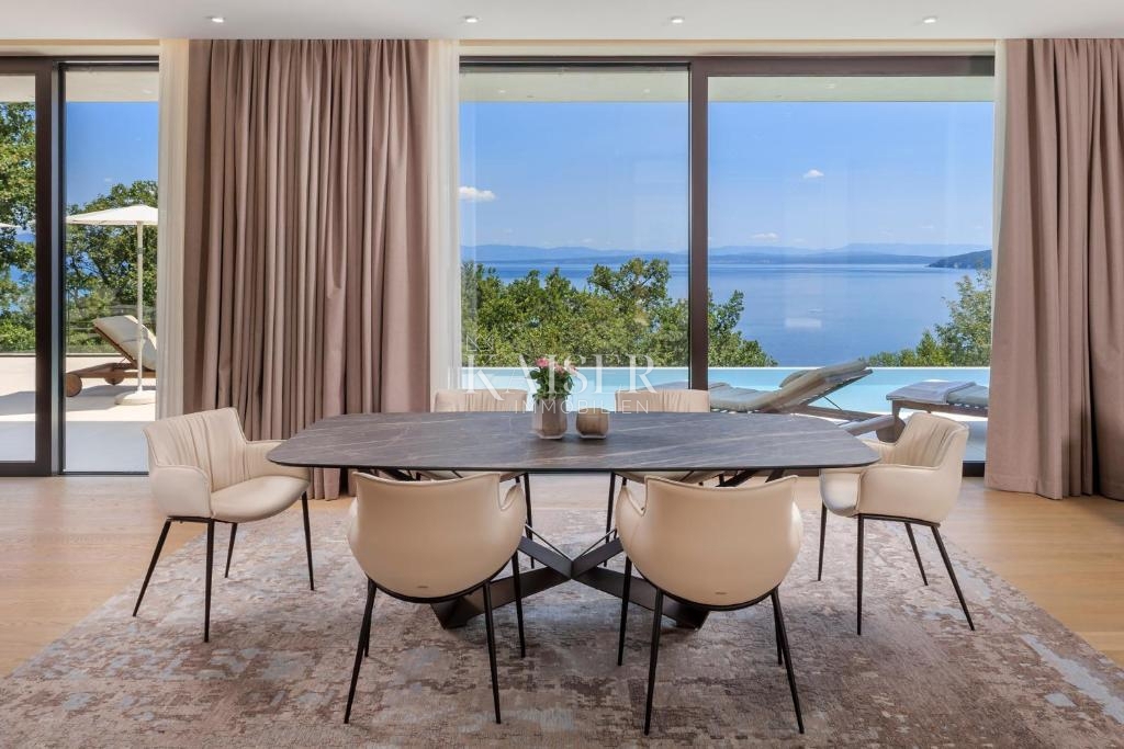 Riviera di Opatija - villa con il mare nel palmo della mano, 290 m2